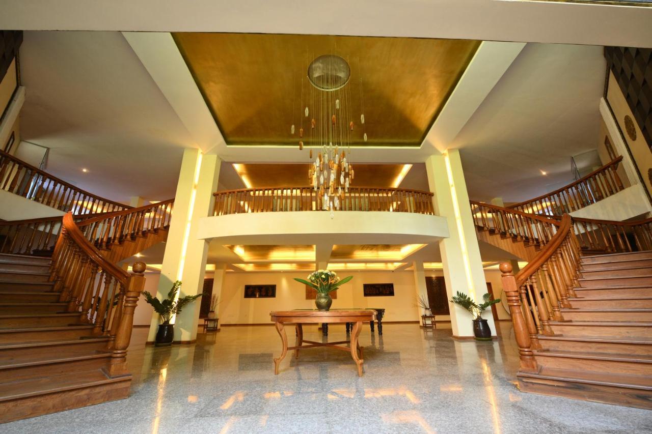 Aye Yar River View Resort Bagan Bagian luar foto