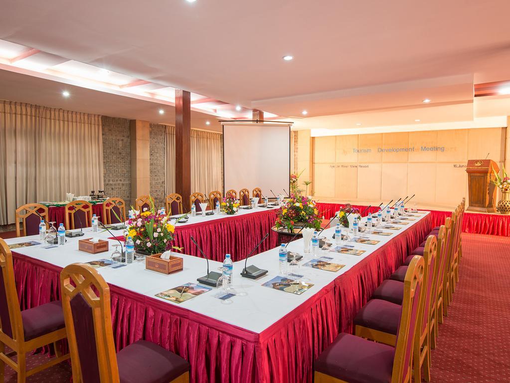Aye Yar River View Resort Bagan Bagian luar foto
