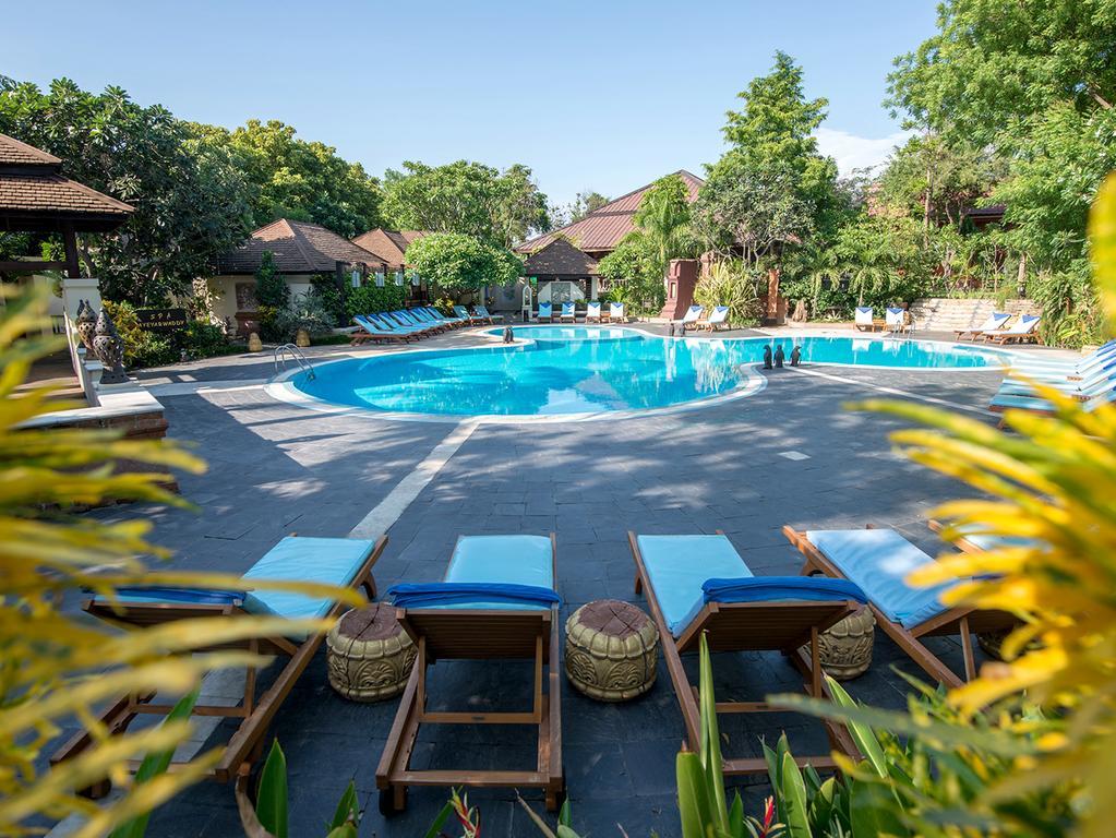 Aye Yar River View Resort Bagan Bagian luar foto