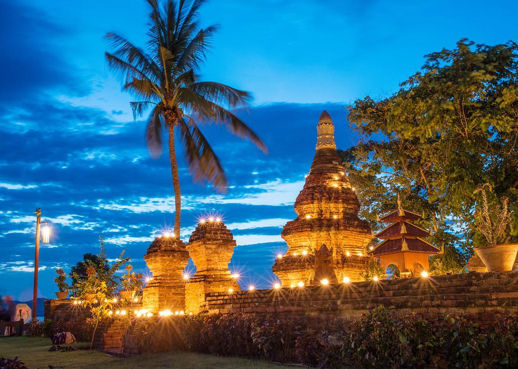 Aye Yar River View Resort Bagan Bagian luar foto