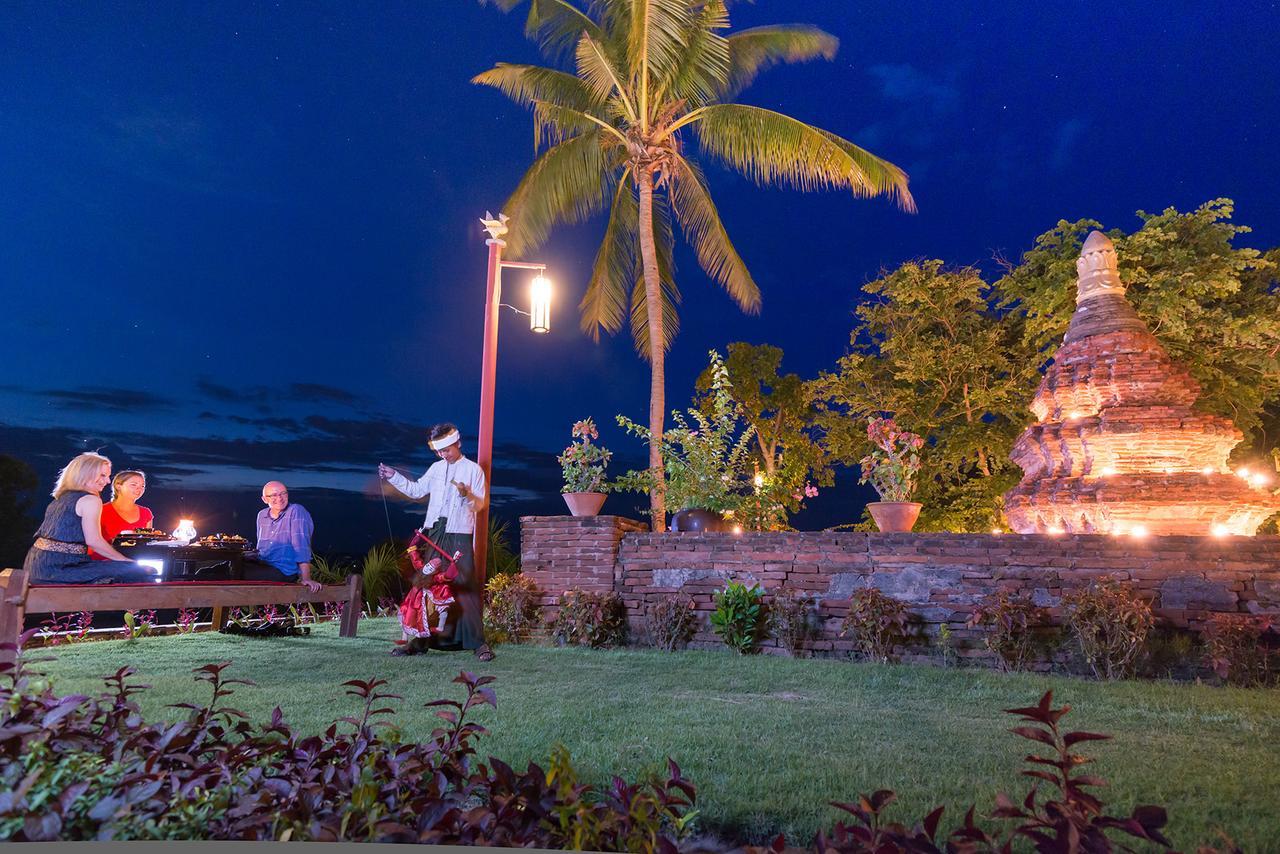 Aye Yar River View Resort Bagan Bagian luar foto